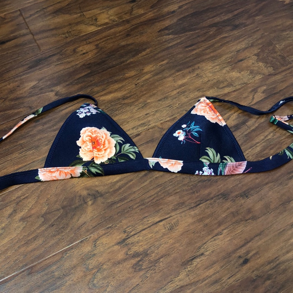 Floral TRIANGL Bikini Top